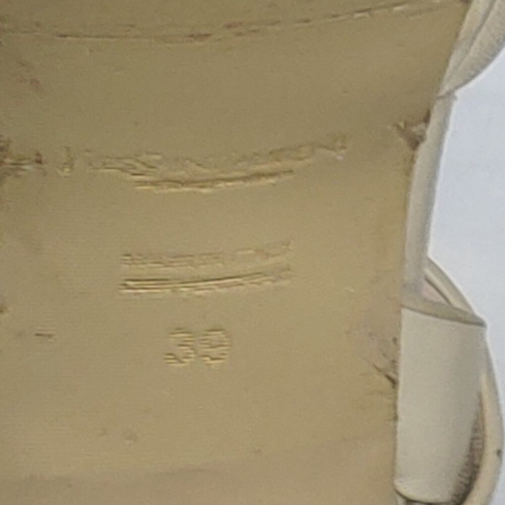 SAINT LAURENT Tribute Platform Sandals in Smooth Leather Cream Size 39 - Picture 12 of 15